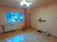 13 Septembrie, apartament 3 camere decomandat, loc parcare + boxa